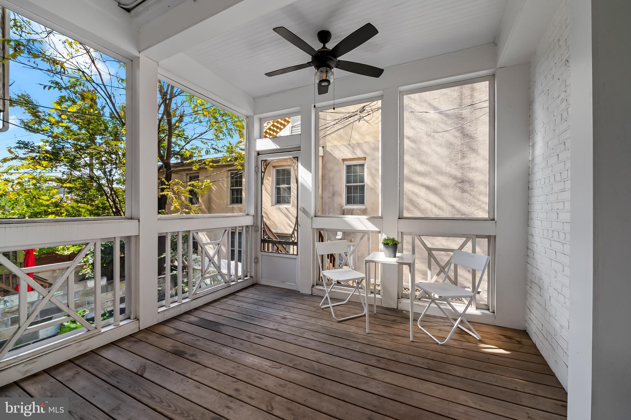 BUTCHERS HILL - Residential