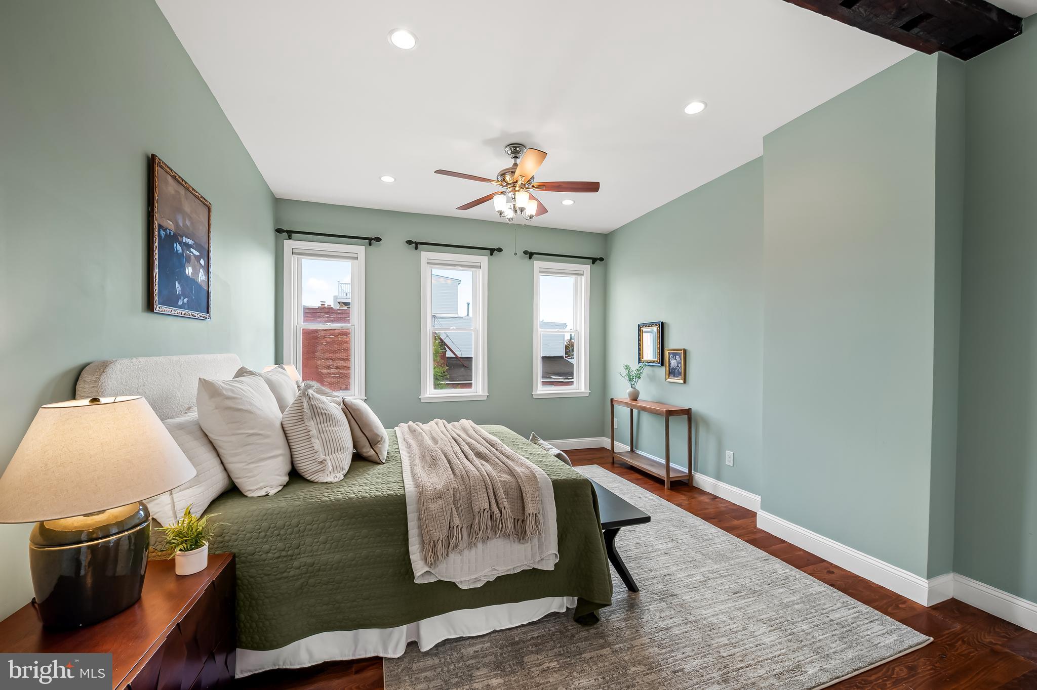 BUTCHERS HILL - Residential