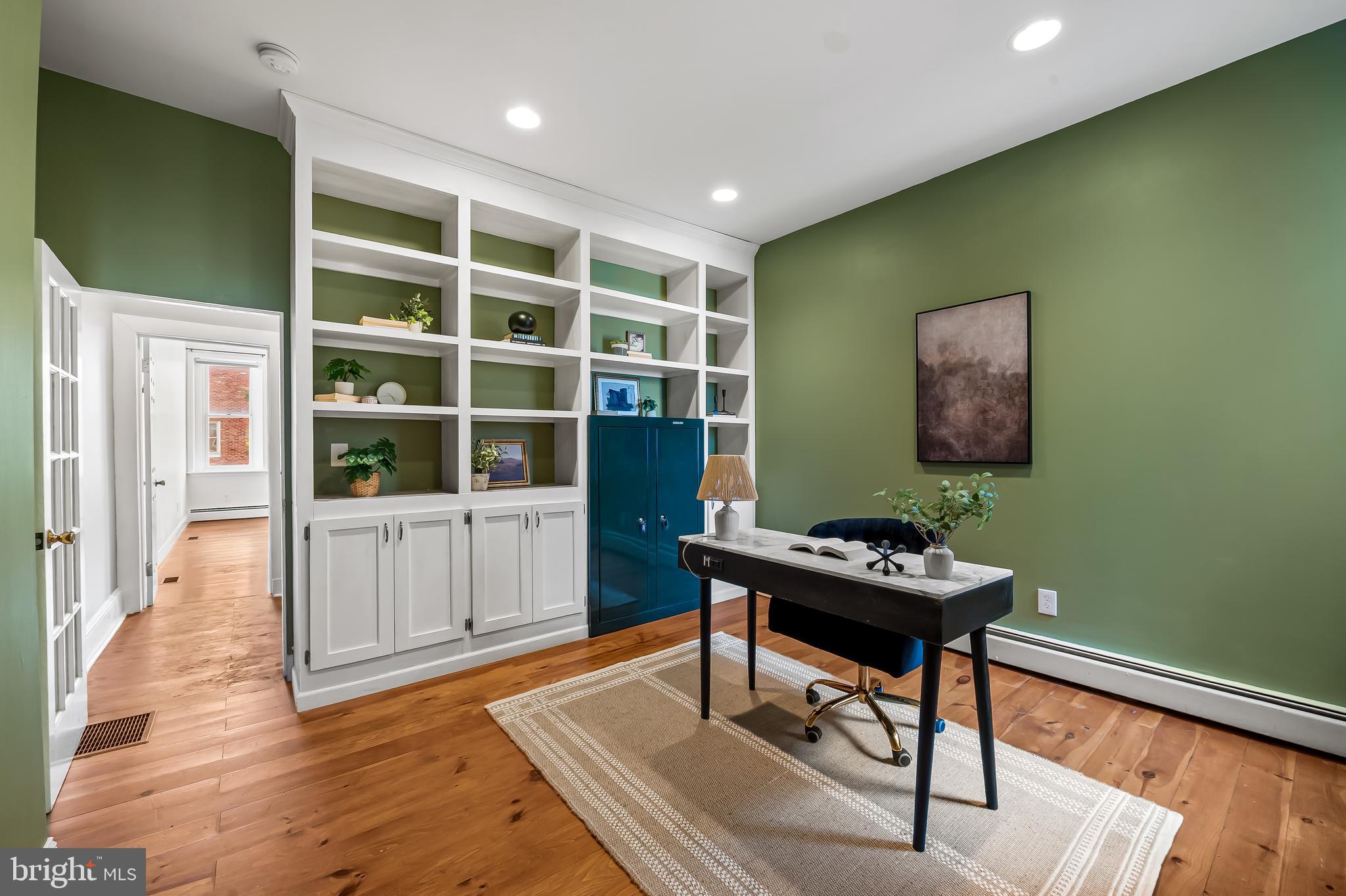 BUTCHERS HILL - Residential