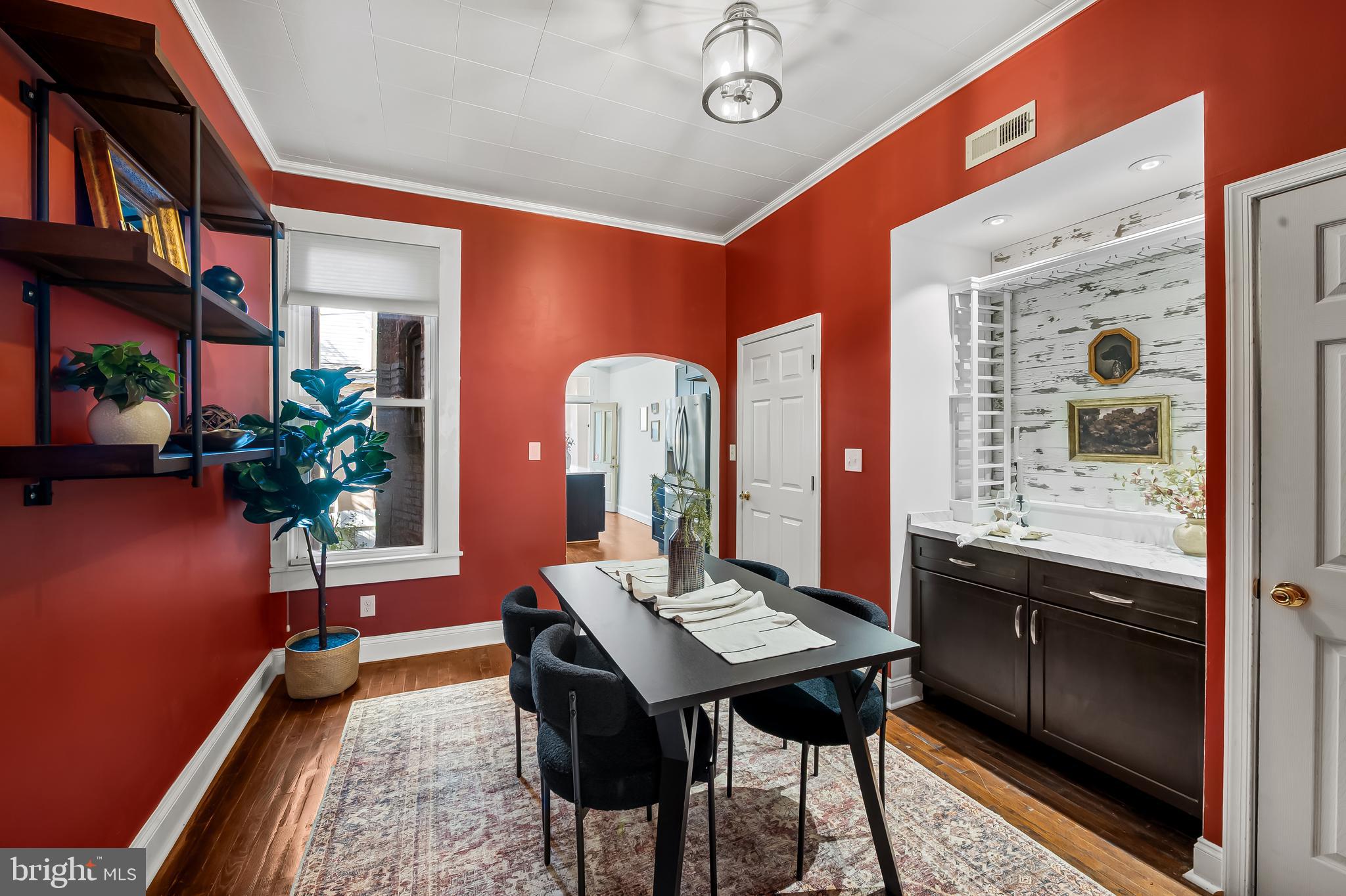 BUTCHERS HILL - Residential