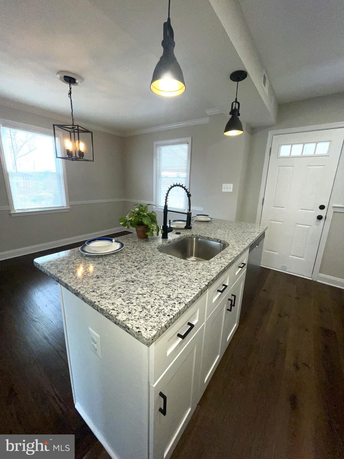 RIDGELEIGH - Residential