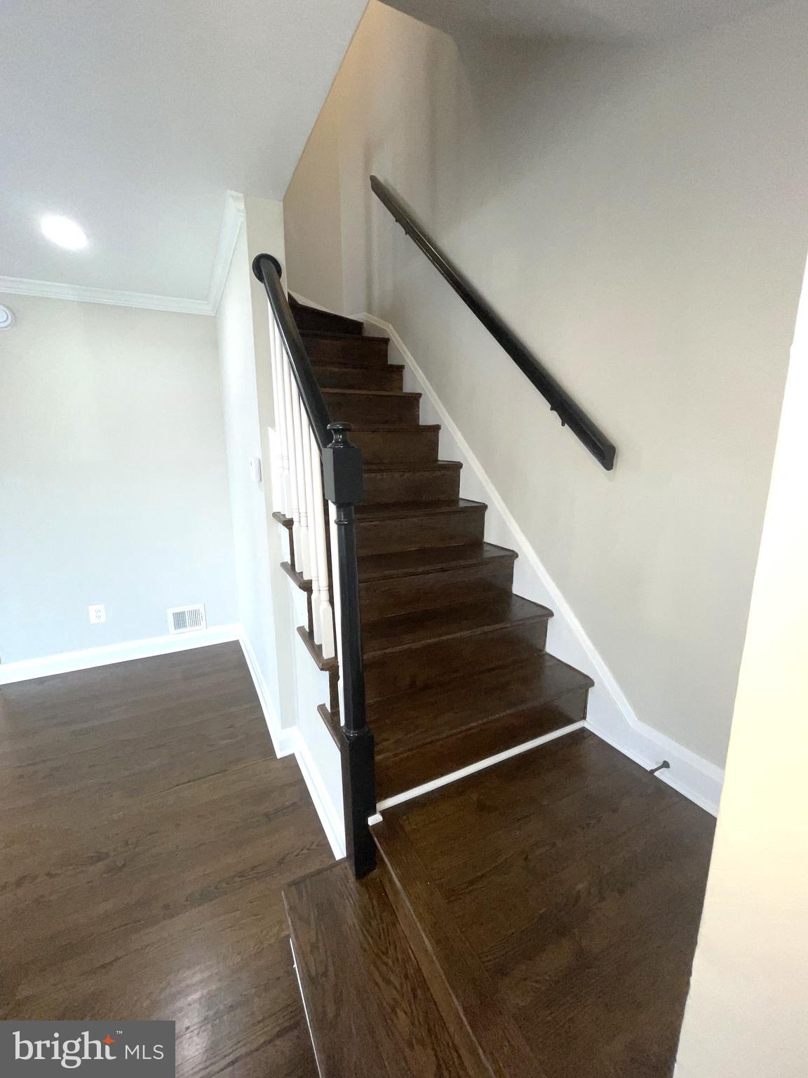 RIDGELEIGH - Residential