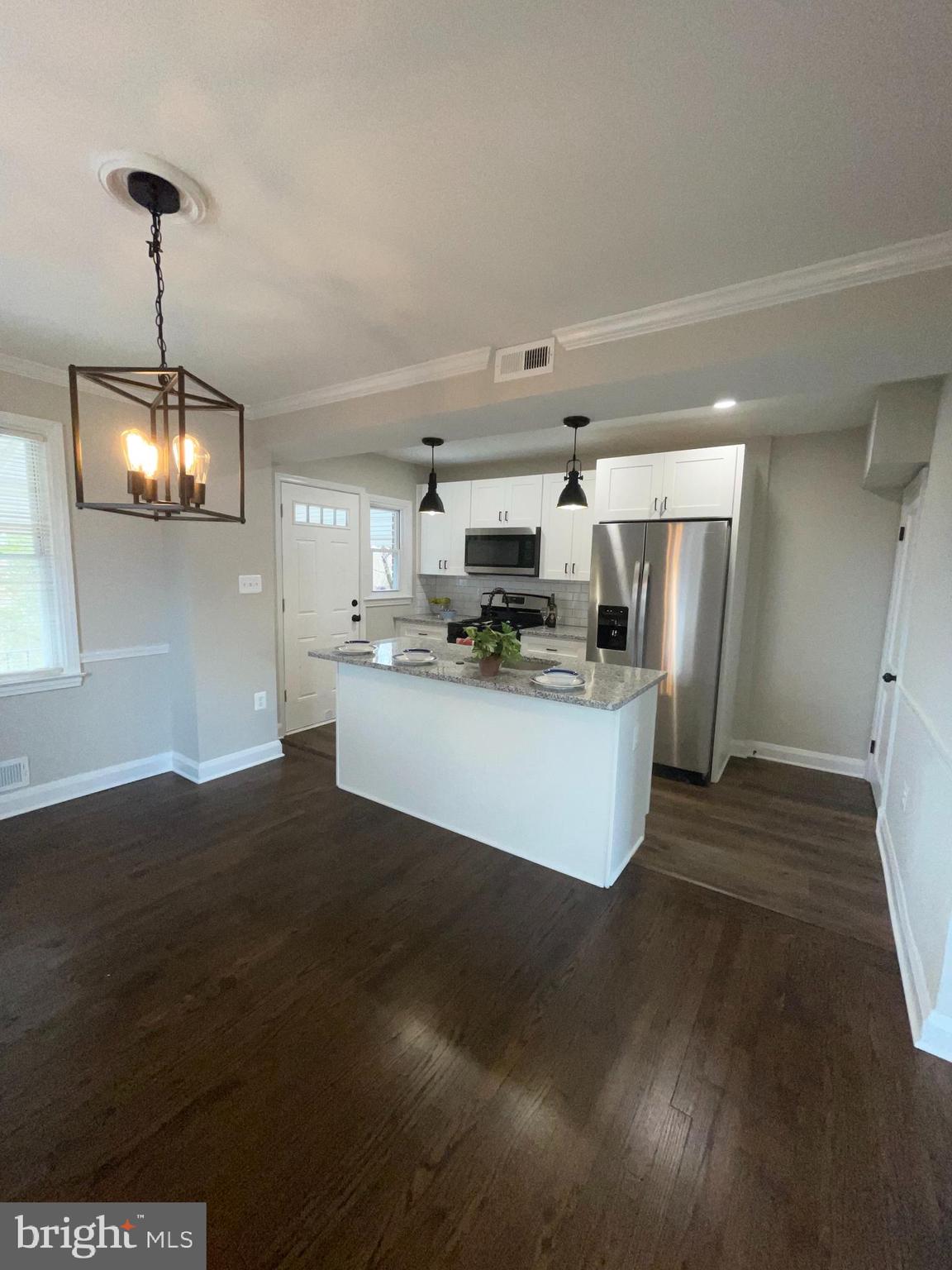 RIDGELEIGH - Residential