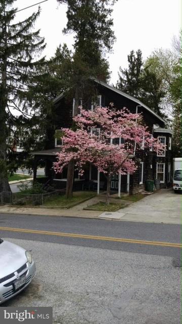 HAMPDEN HISTORIC DISTRICT - Residential