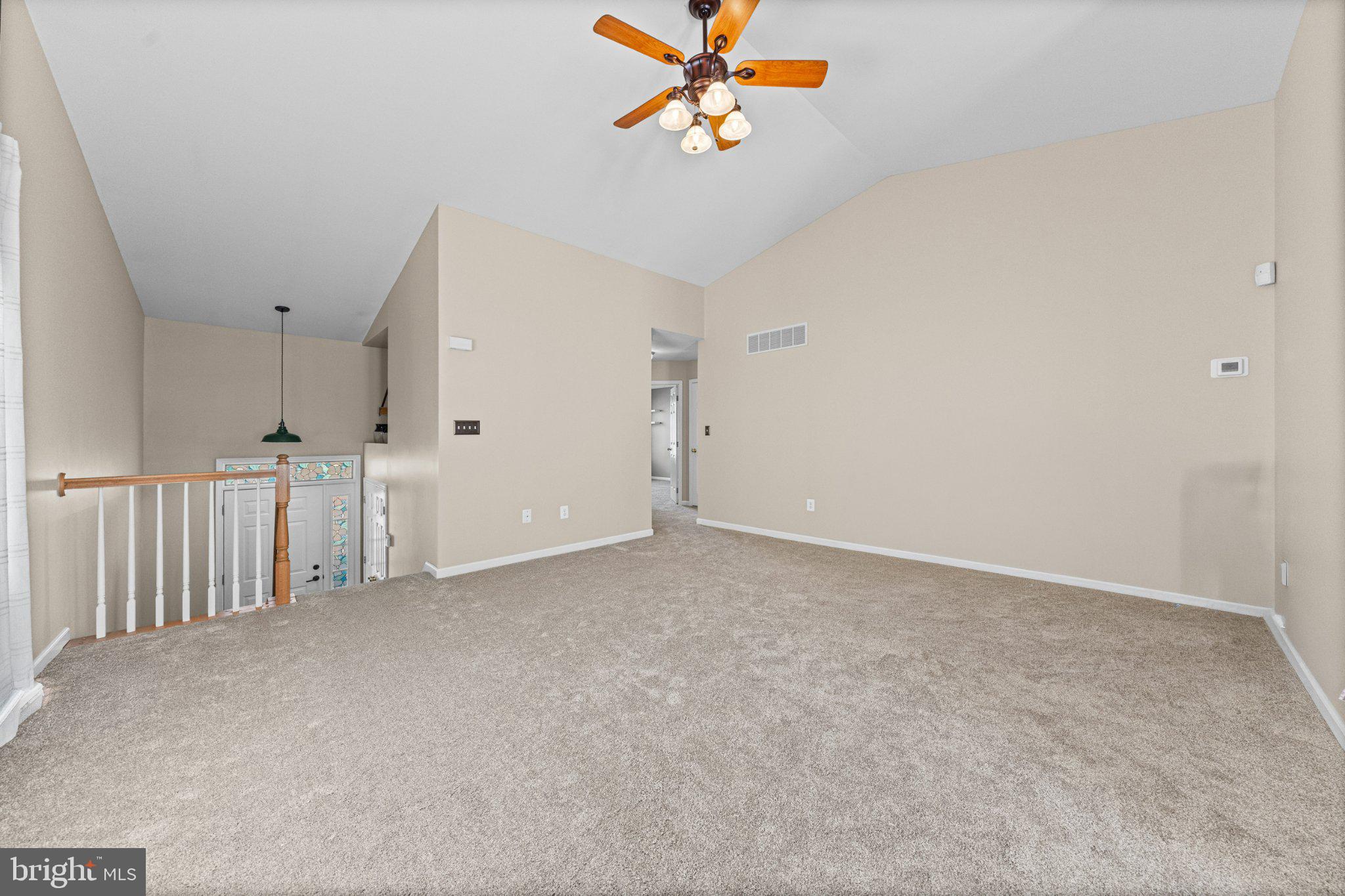 1043 6TH STREET