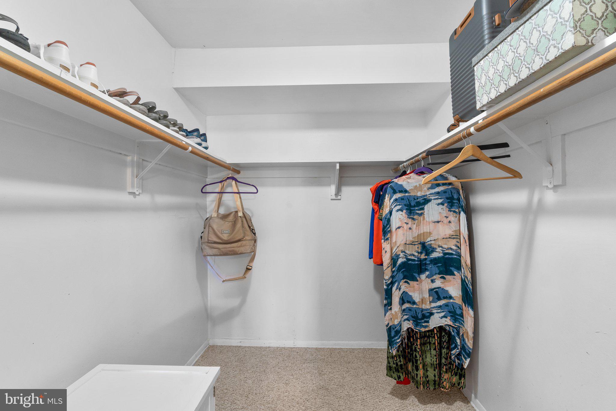 VILLAGES OF HOMELAND - Residential