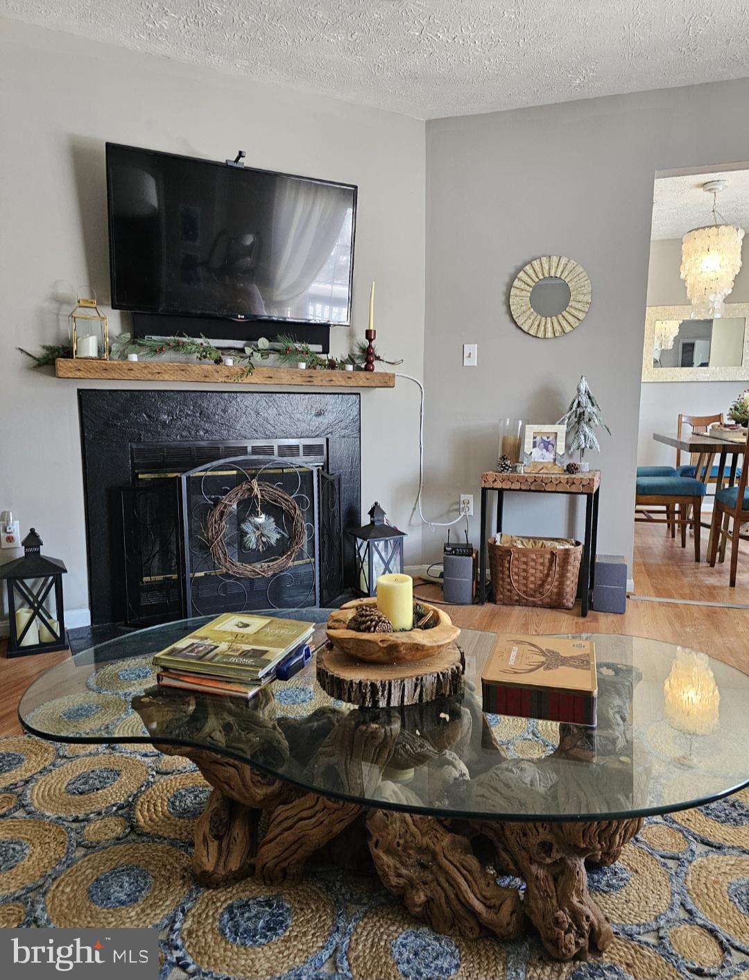 GLENSFORD CONDO - Residential