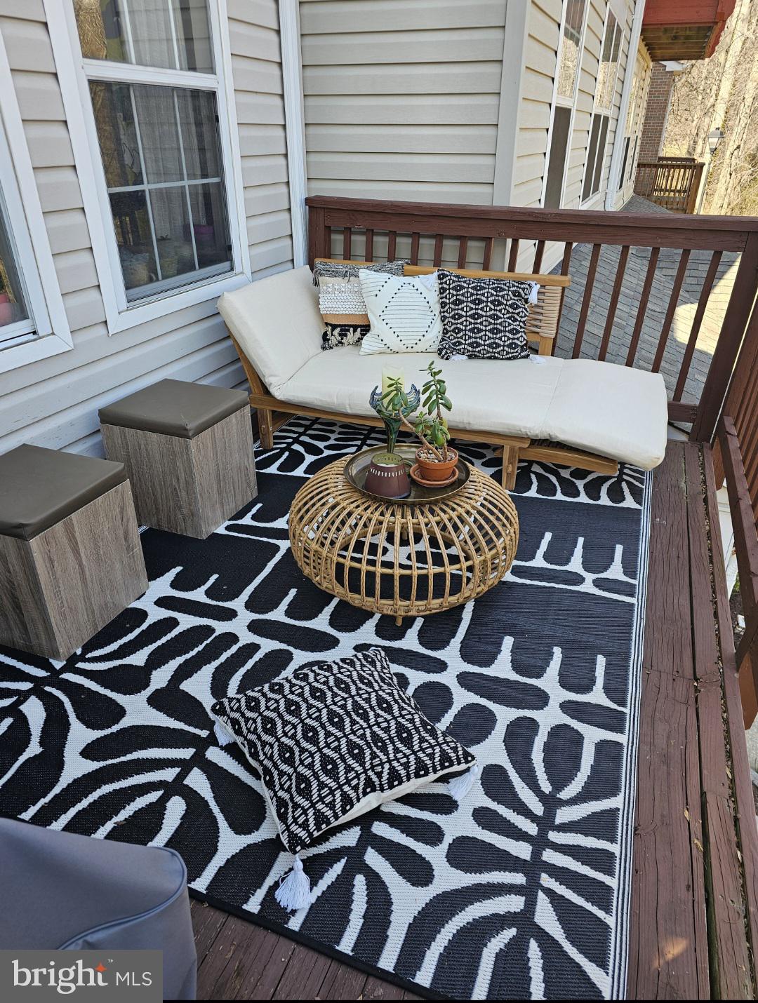 GLENSFORD CONDO - Residential