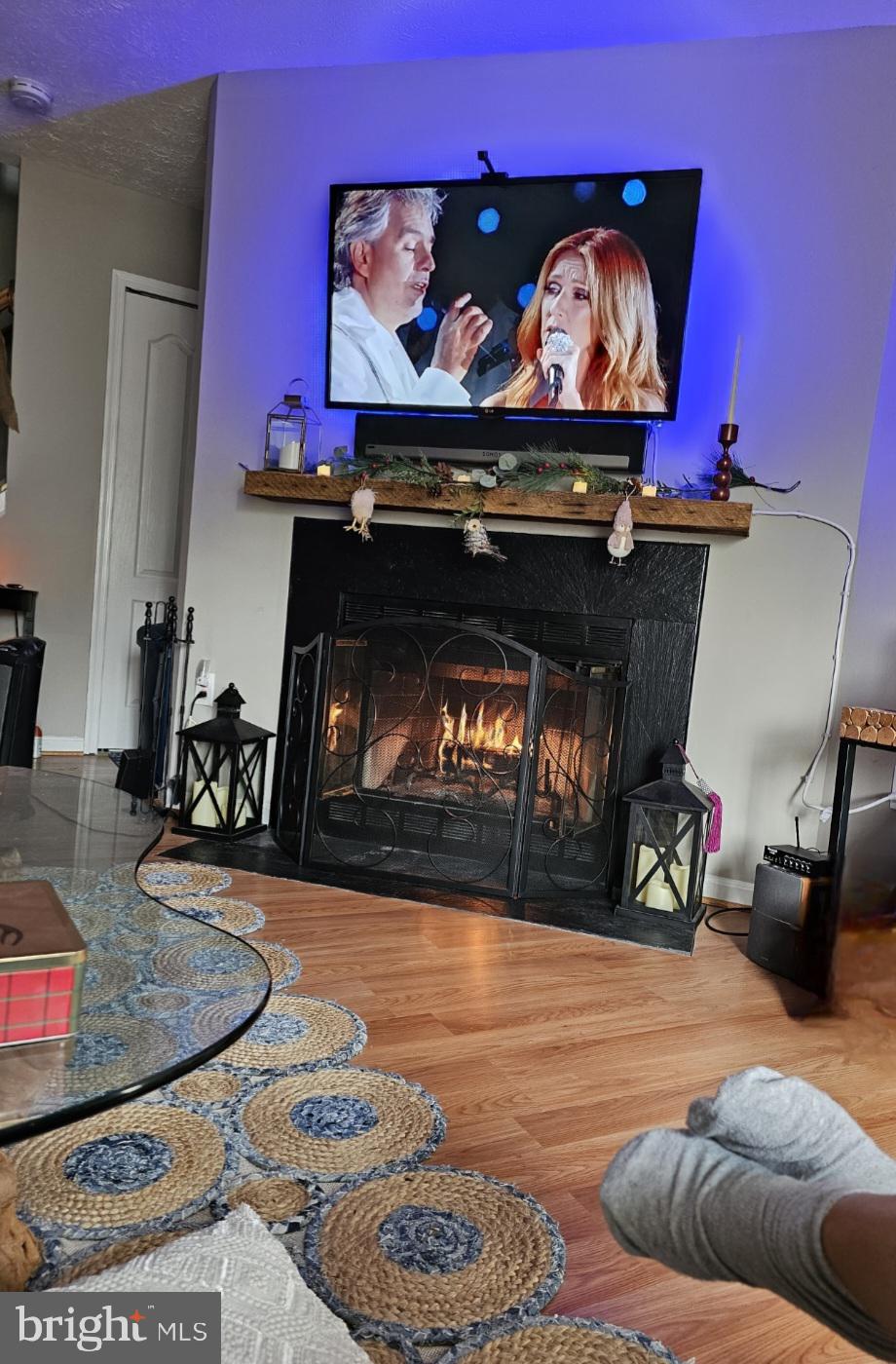 GLENSFORD CONDO - Residential