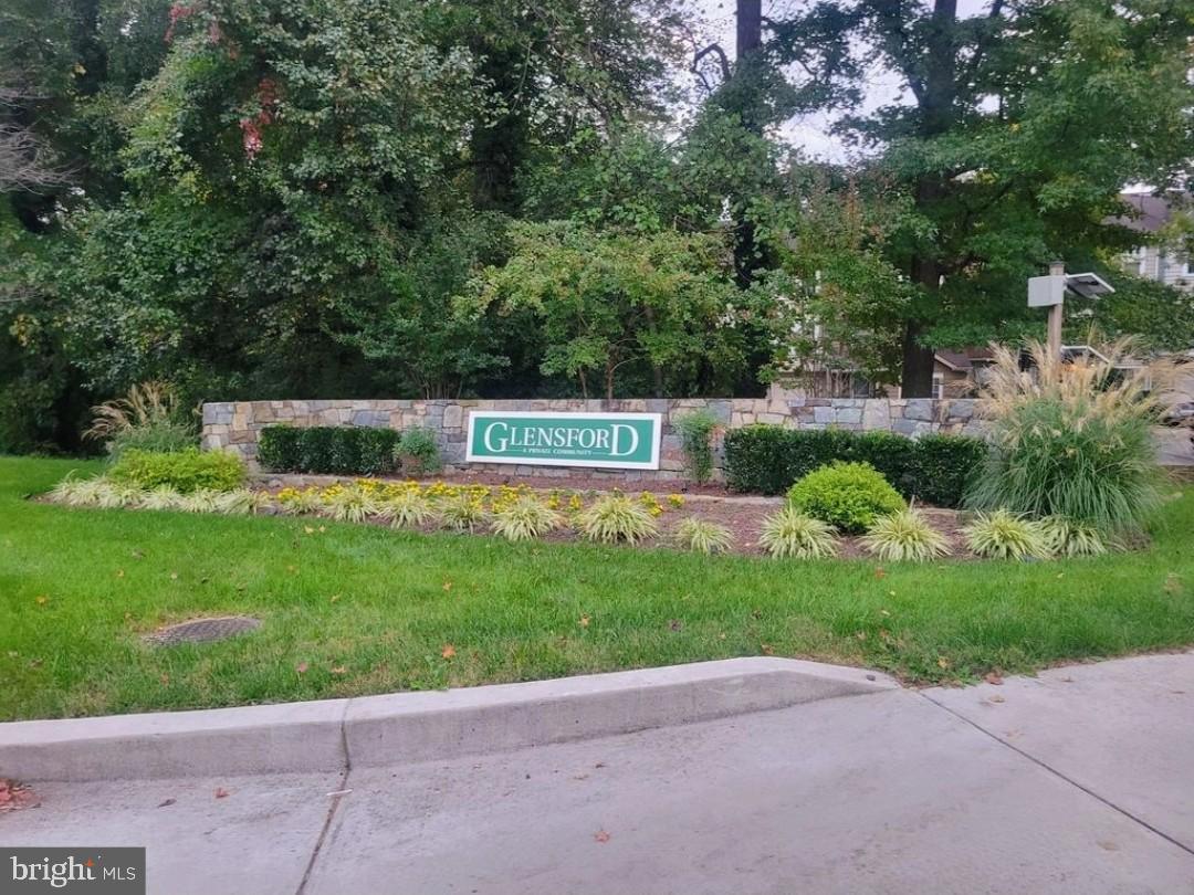 GLENSFORD CONDO - Residential