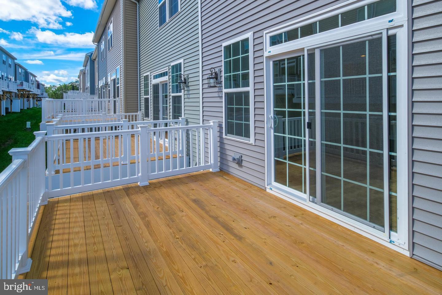 HAYMARKET CROSSING - Residential Lease