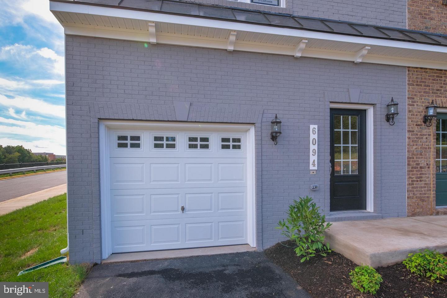 HAYMARKET CROSSING - Residential Lease