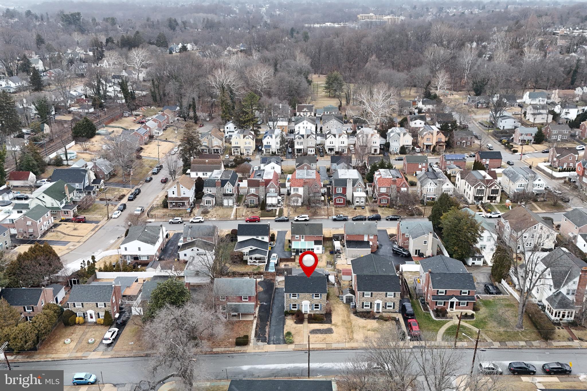 COLONIAL PARK - Residential