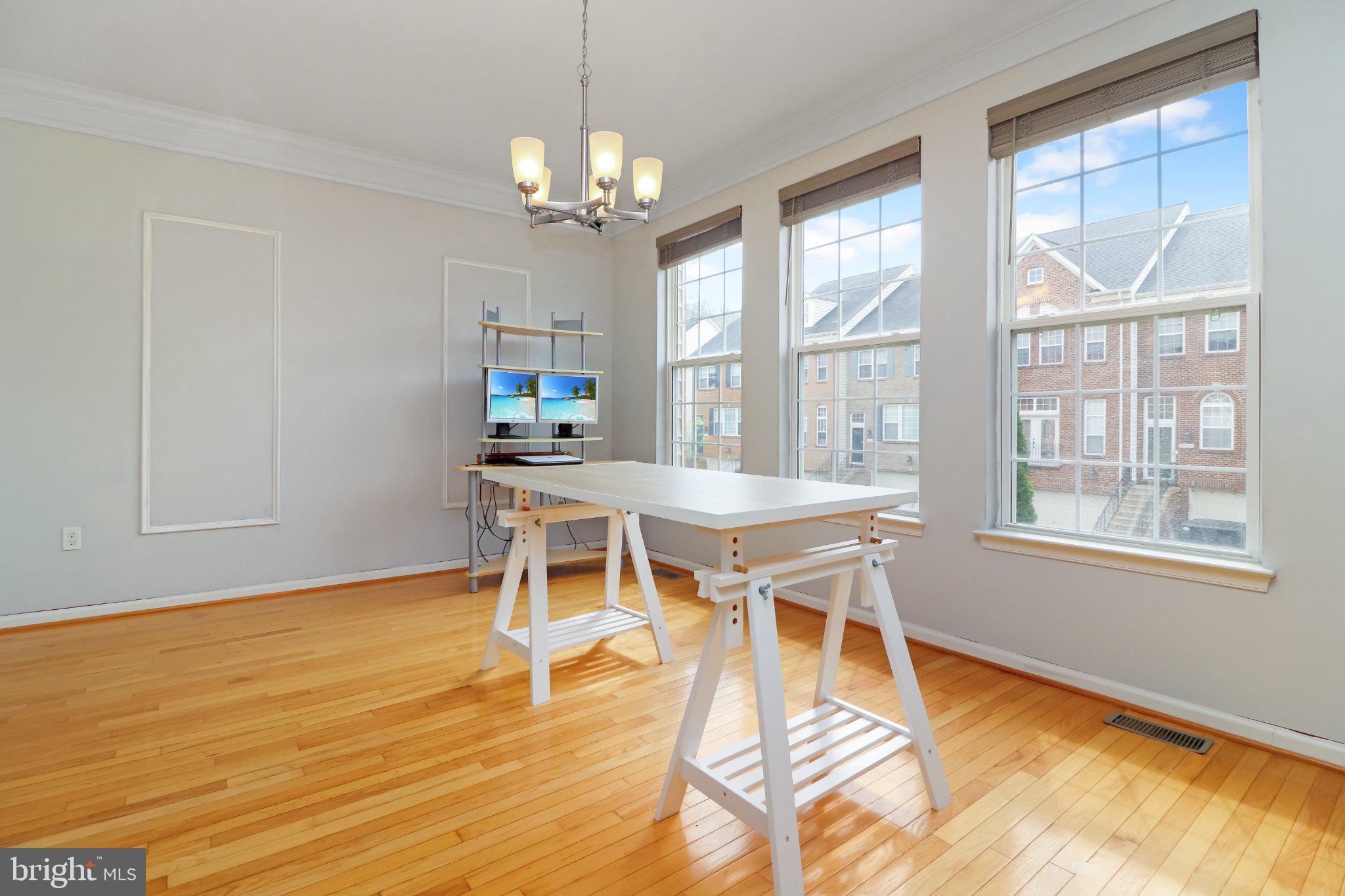 MANASSAS PARK STATION - Residential