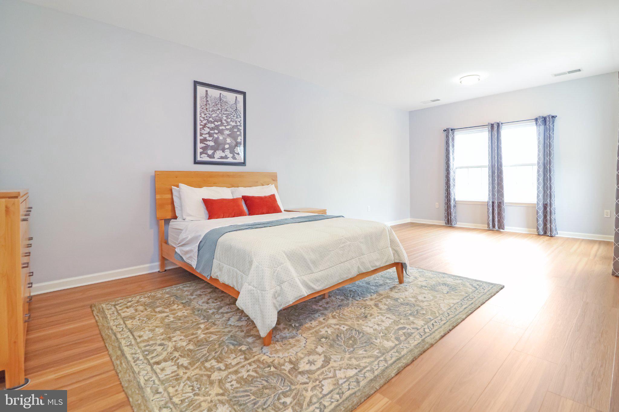 MANASSAS PARK STATION - Residential