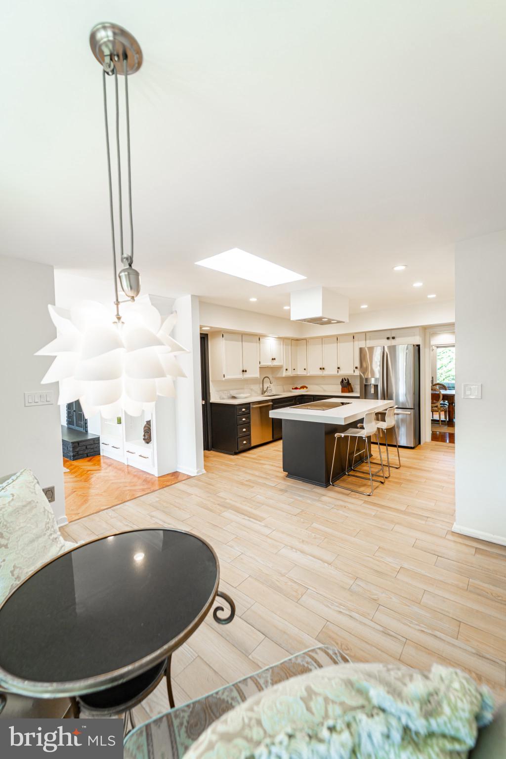 BANNOCKBURN ESTATES - Residential Lease