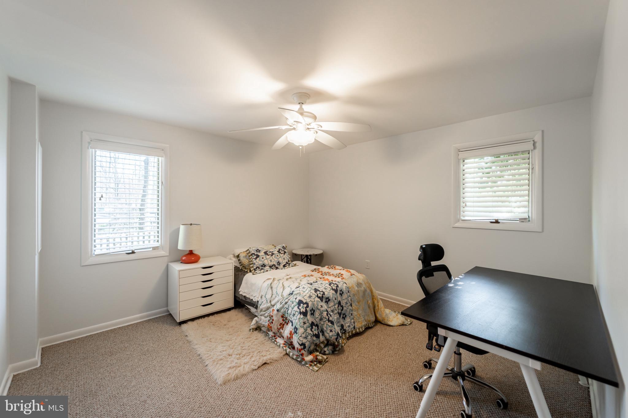 BANNOCKBURN ESTATES - Residential Lease