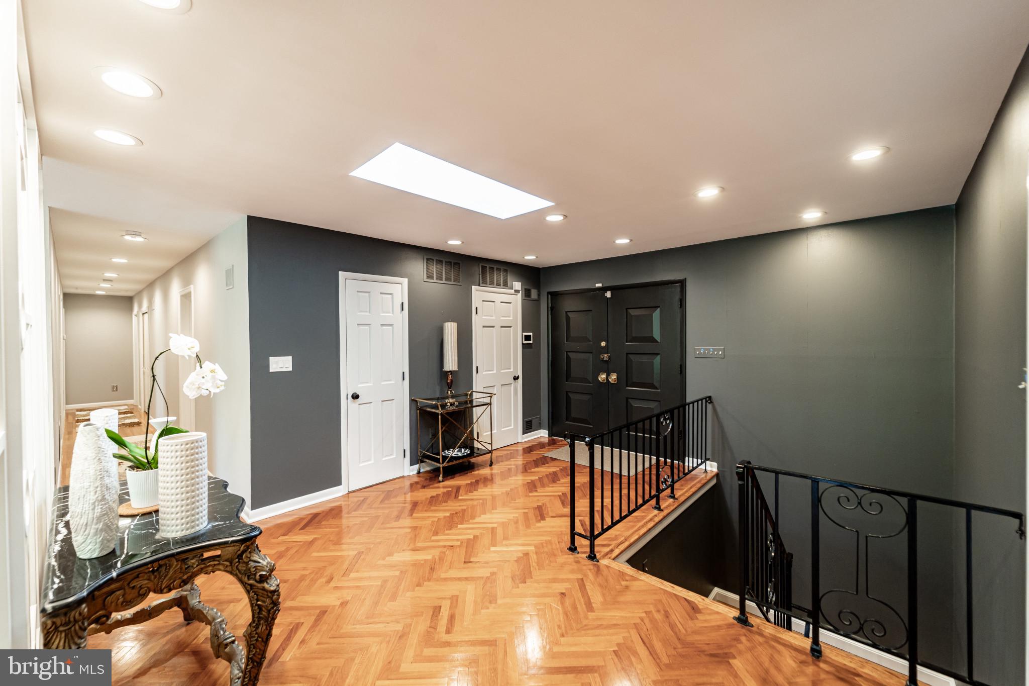 BANNOCKBURN ESTATES - Residential Lease