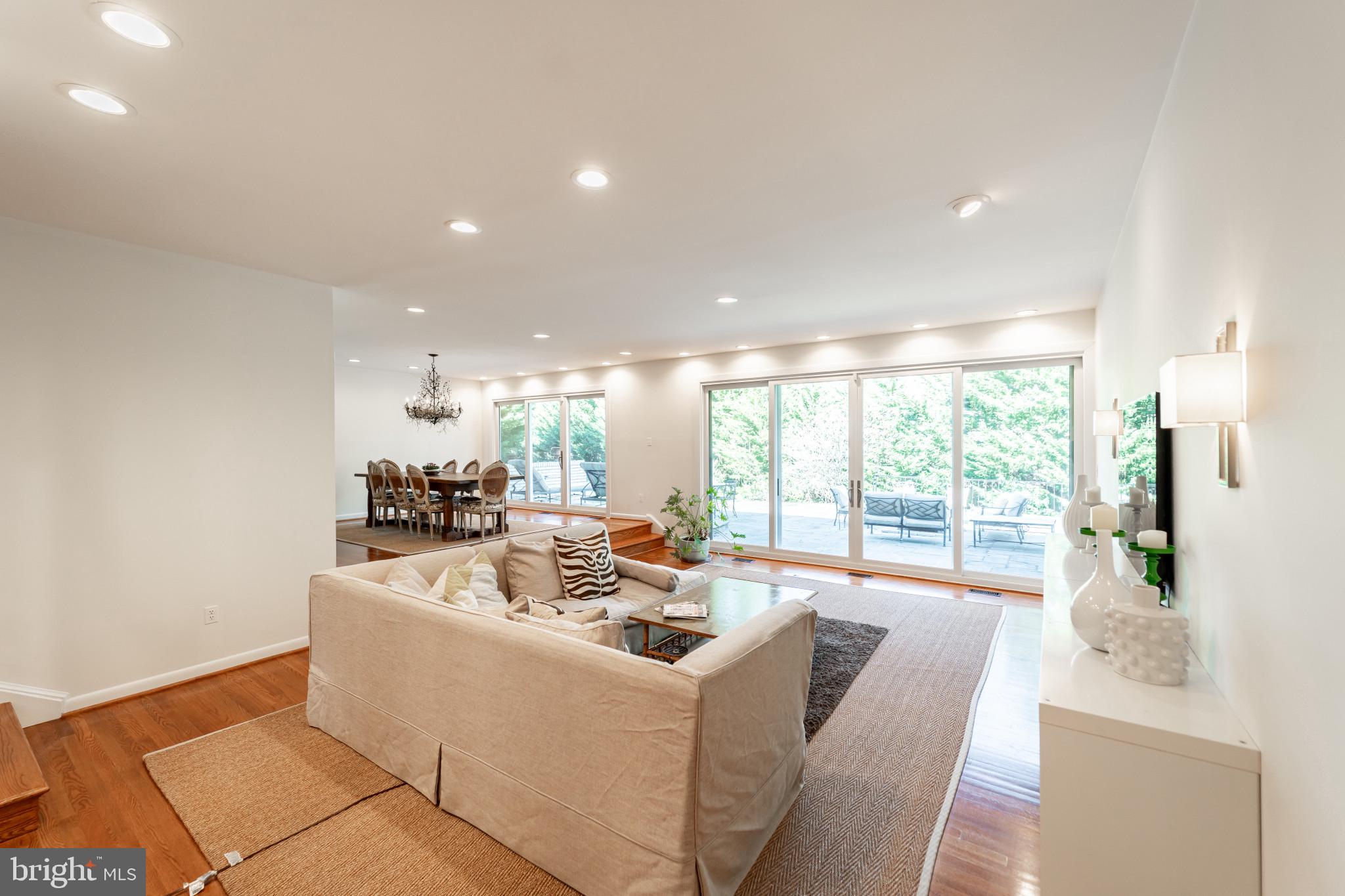 BANNOCKBURN ESTATES - Residential Lease