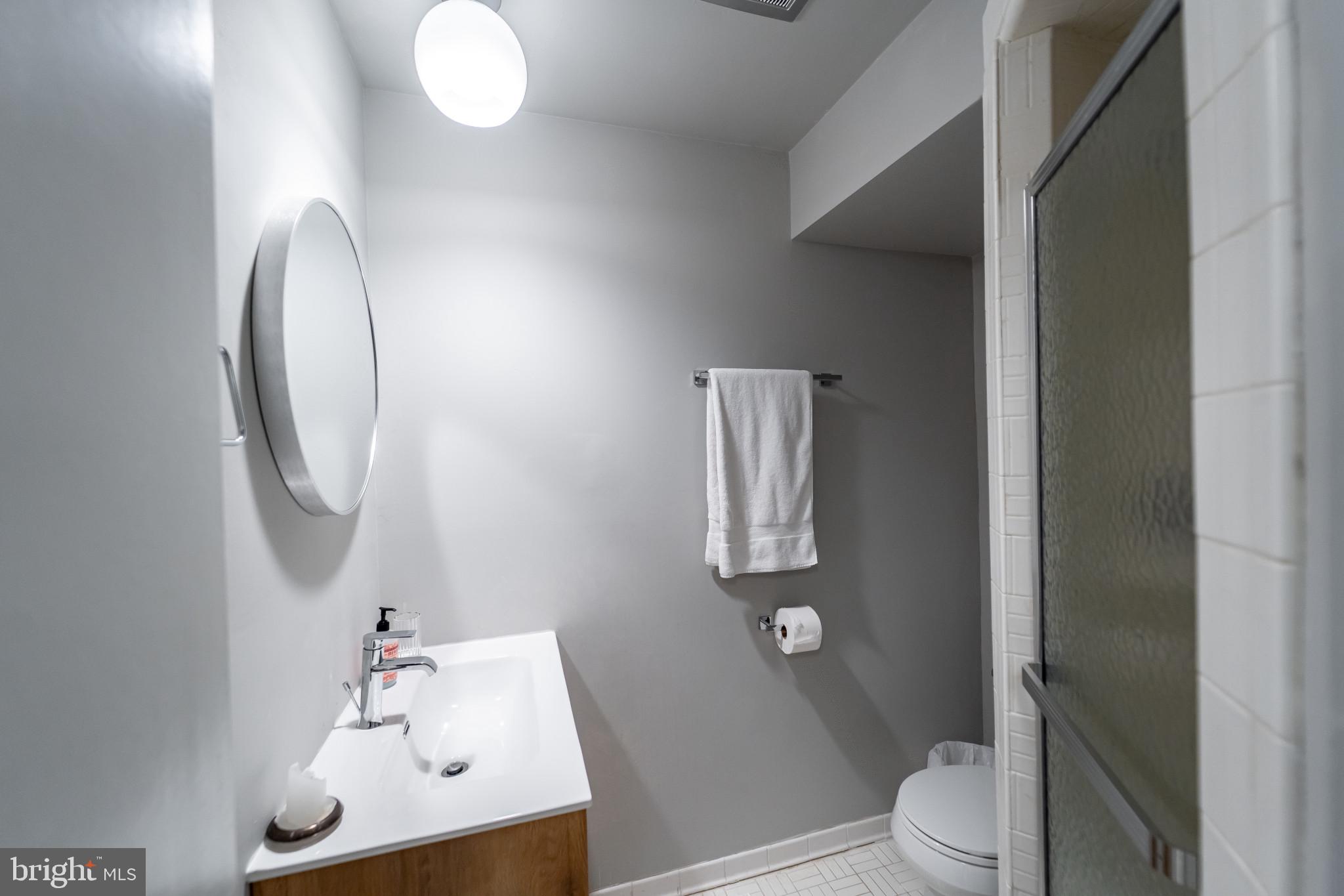 BANNOCKBURN ESTATES - Residential Lease