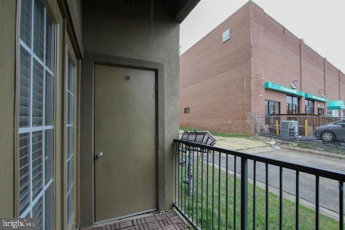 WHITE FLINT STATION - Residential Lease