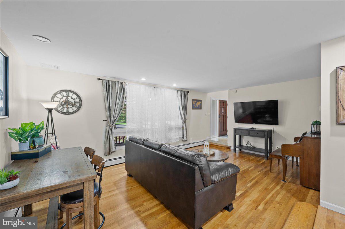 BRIDLE PATH MANOR - Residential