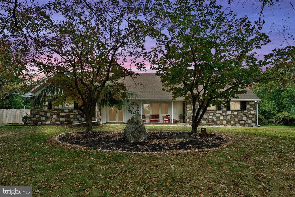 Photo of 1653 Bridle Path Drive, LANSDALE, PA 19446 (MLS # PAMC2155934)
