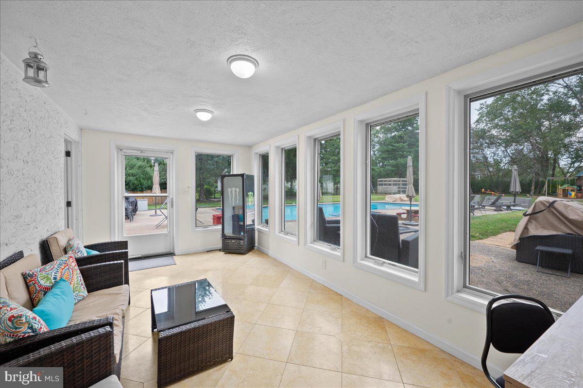 BRIDLE PATH MANOR - Residential