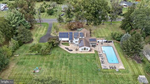 1653 BRIDLE PATH DRIVE LANSDALE PA 19446