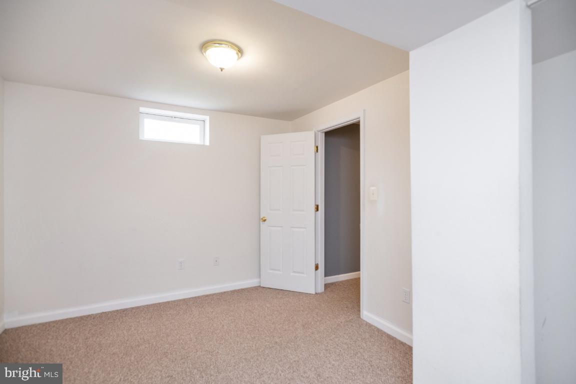 OAKRIDGE POINTE - Residential