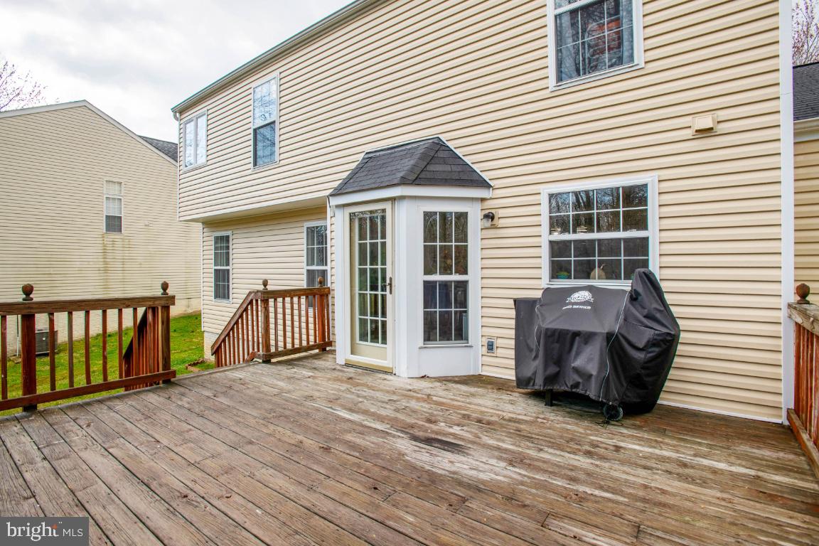 OAKRIDGE POINTE - Residential