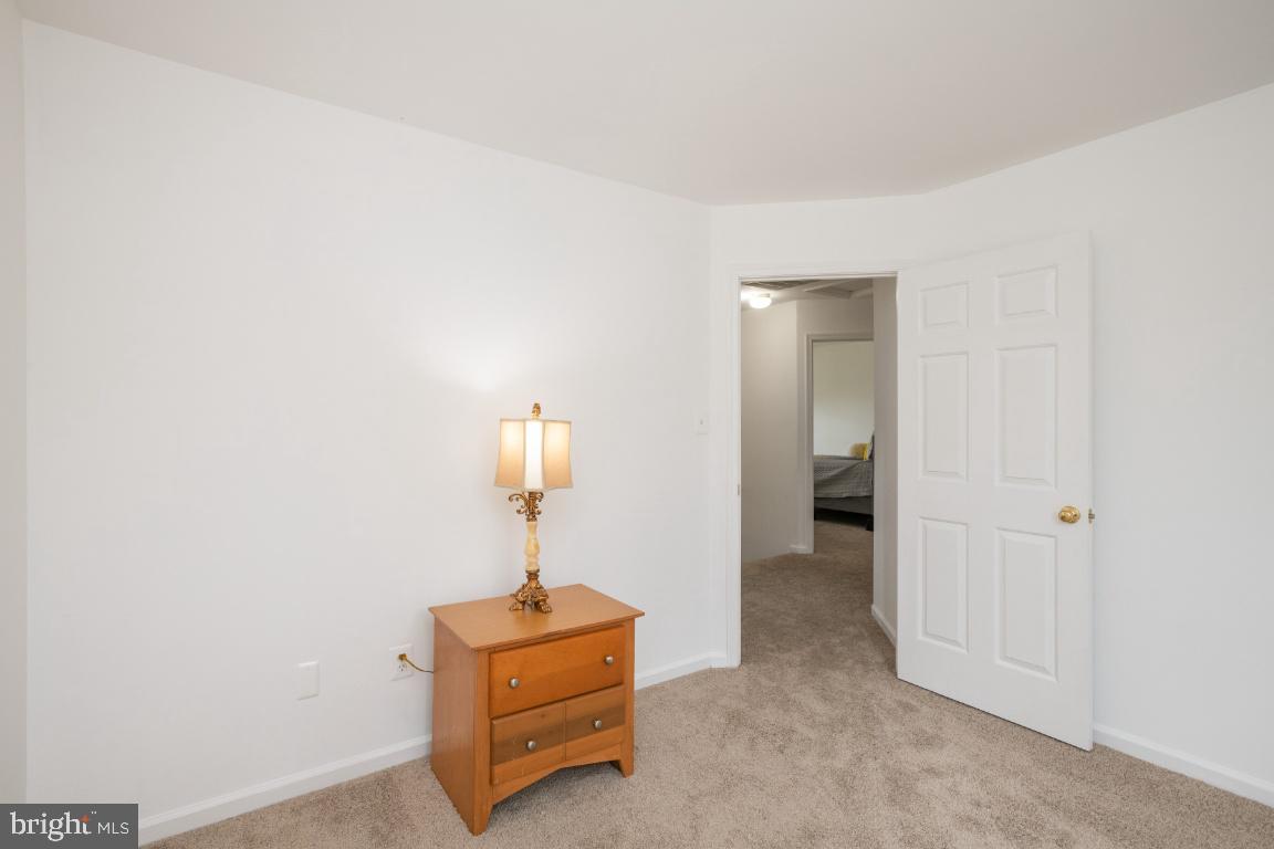 OAKRIDGE POINTE - Residential