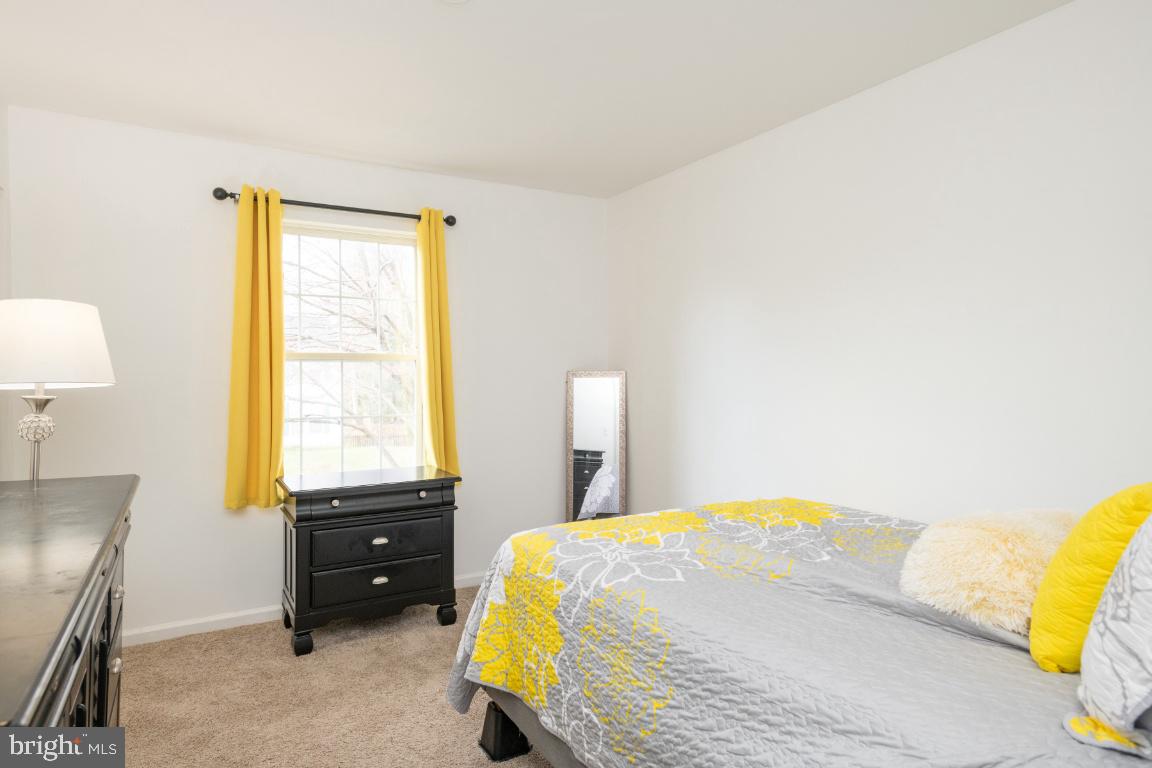 OAKRIDGE POINTE - Residential