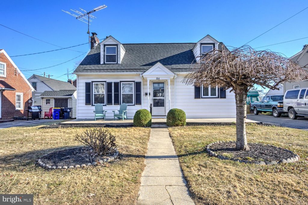 Photo of 204 Locust Street, NEW HOLLAND, PA 17557 (MLS # PALA2064982)