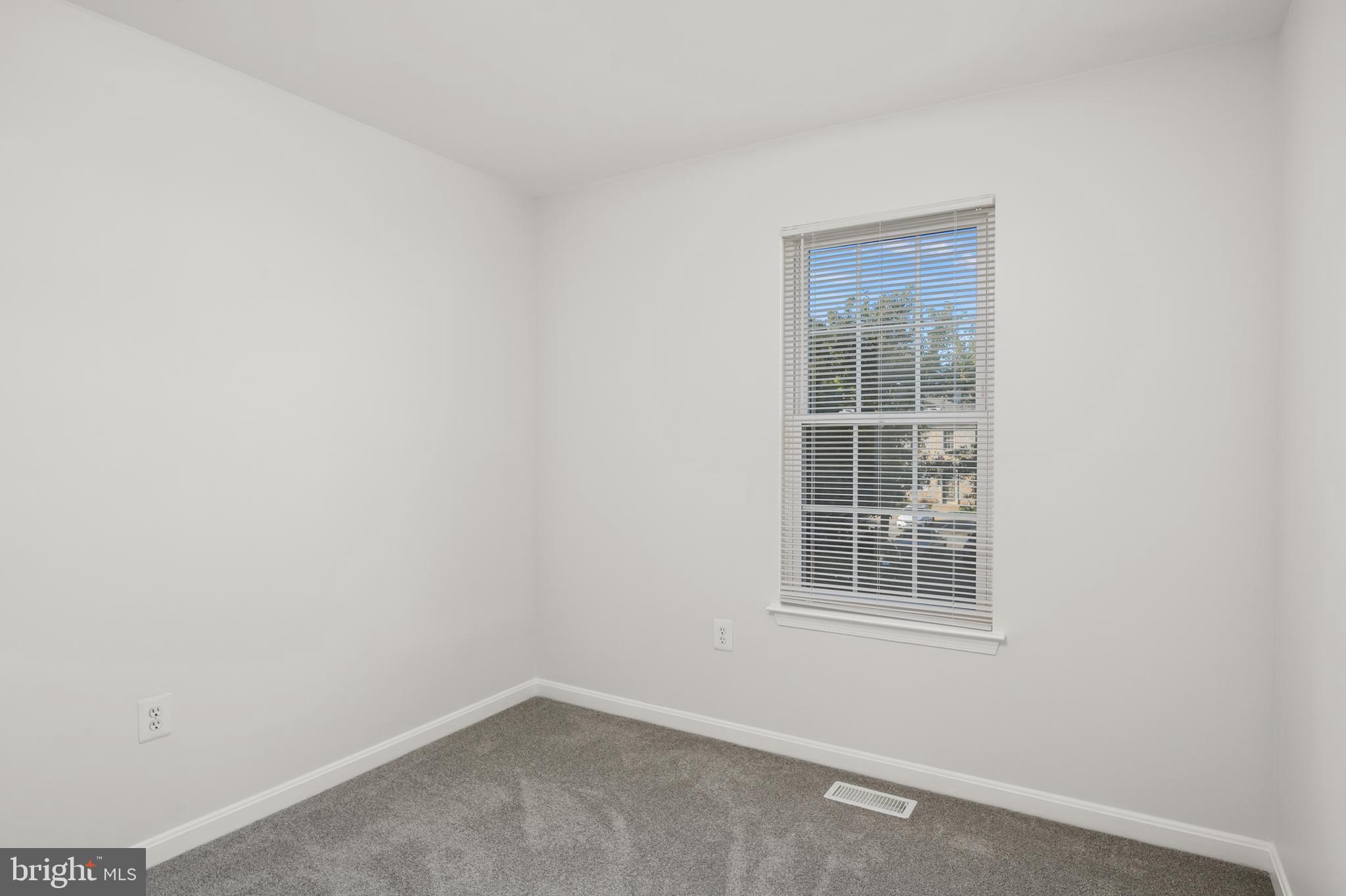 LAKE ARBOR - Residential Lease