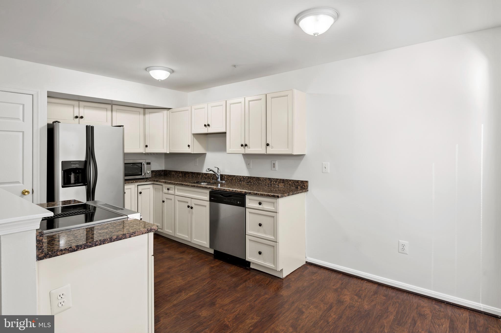 LAKE ARBOR - Residential Lease