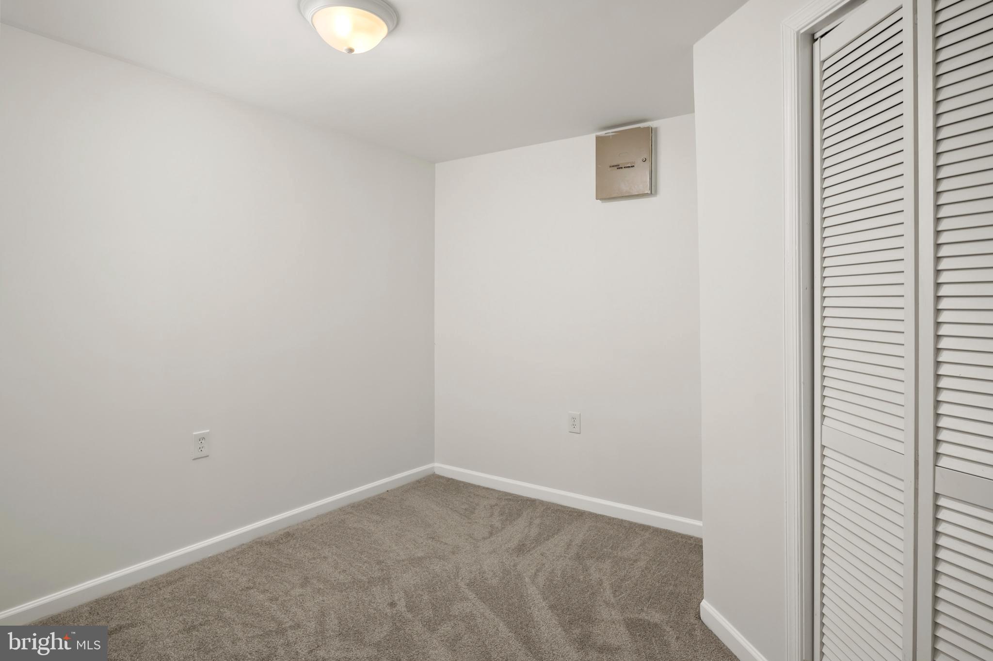 LAKE ARBOR - Residential Lease