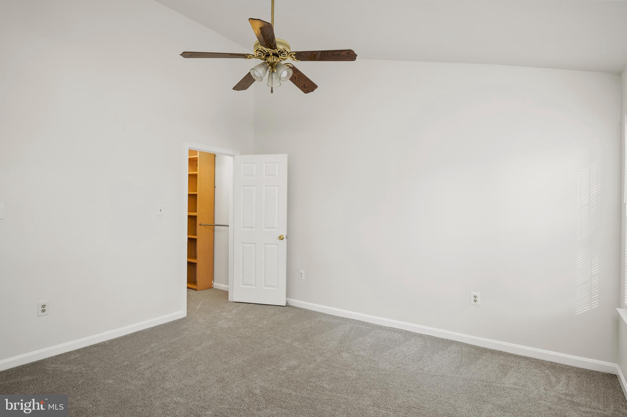 LAKE ARBOR - Residential Lease