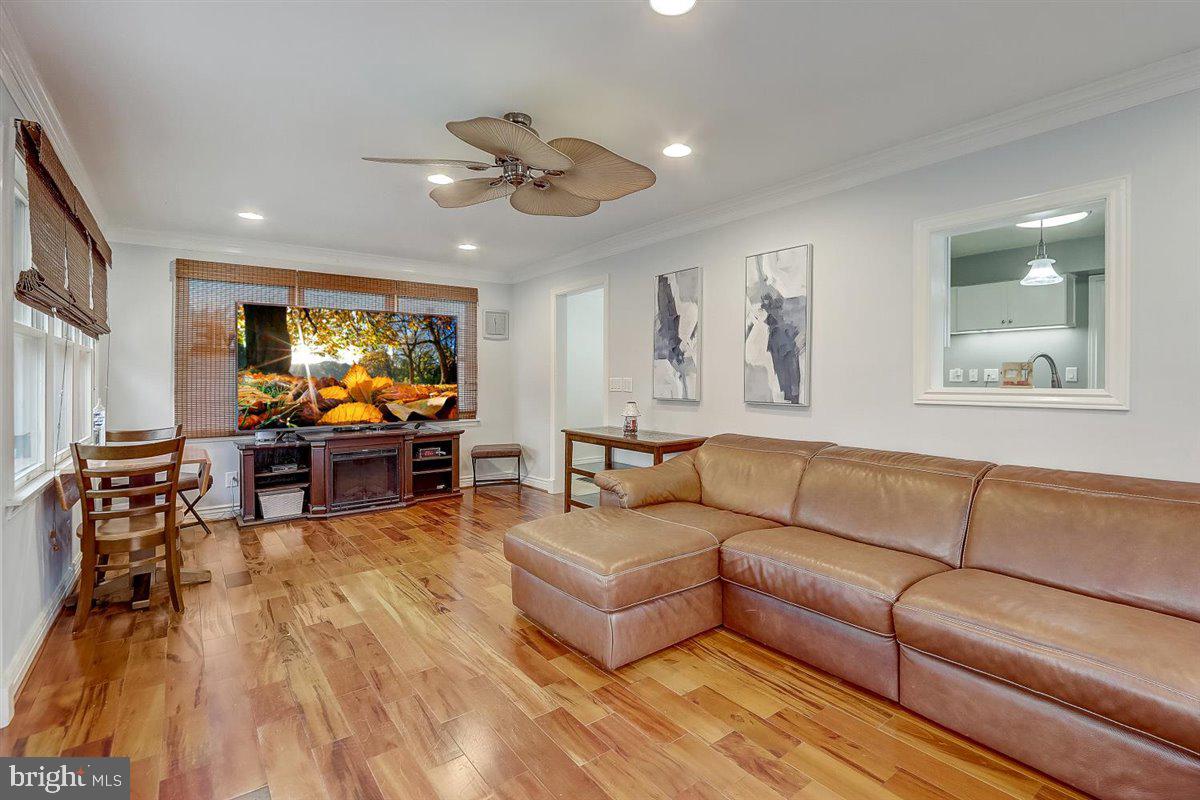 LUTHERVILLE - Residential