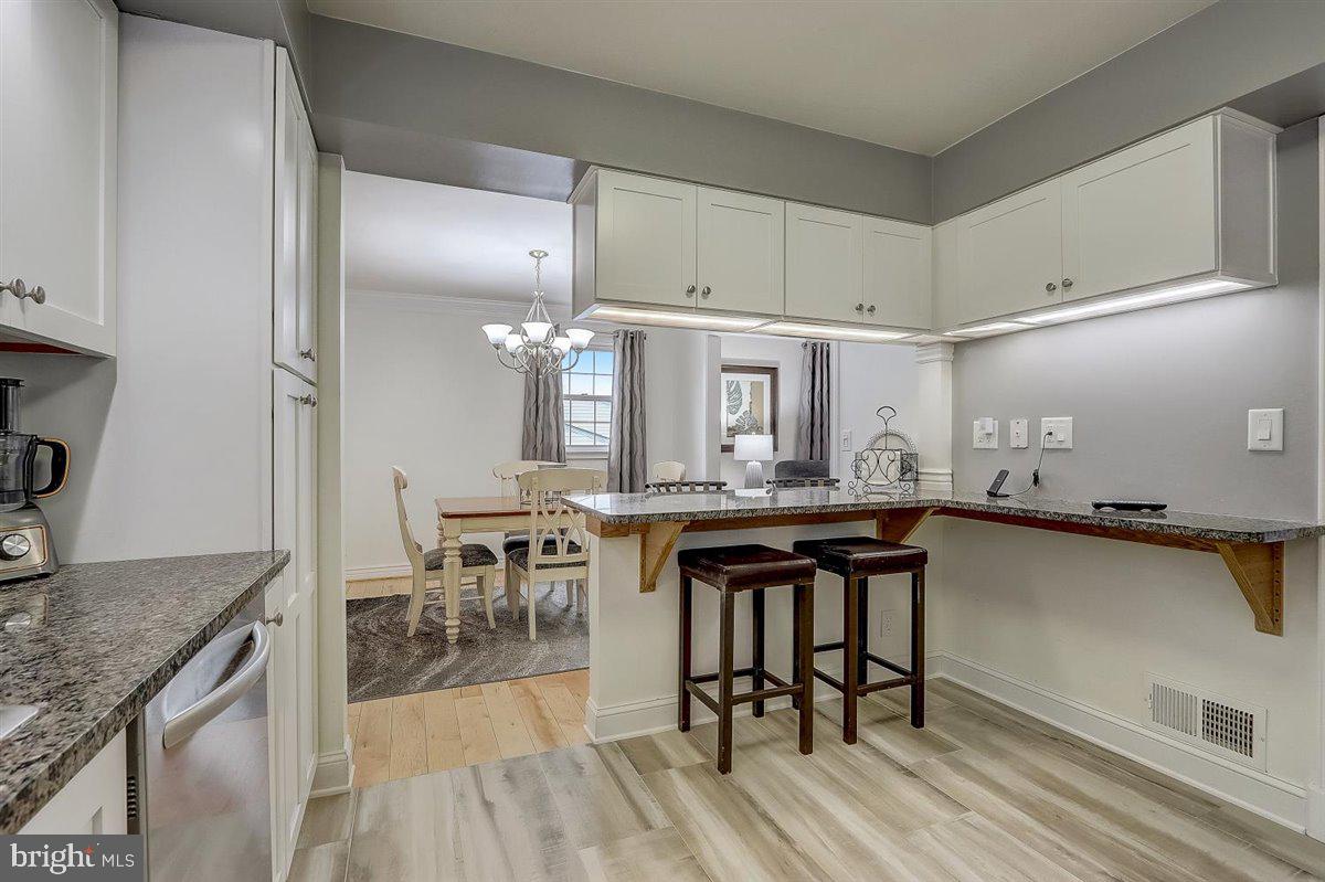 LUTHERVILLE - Residential