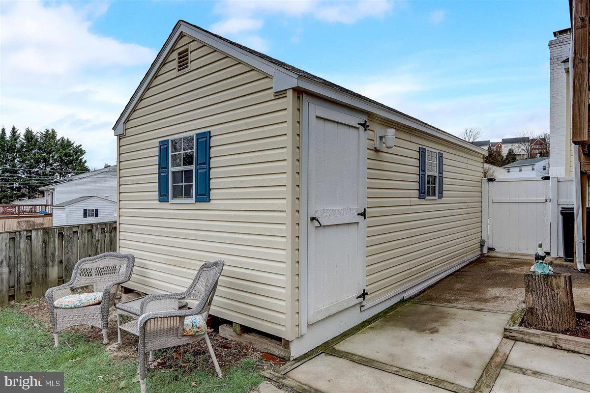 LUTHERVILLE - Residential