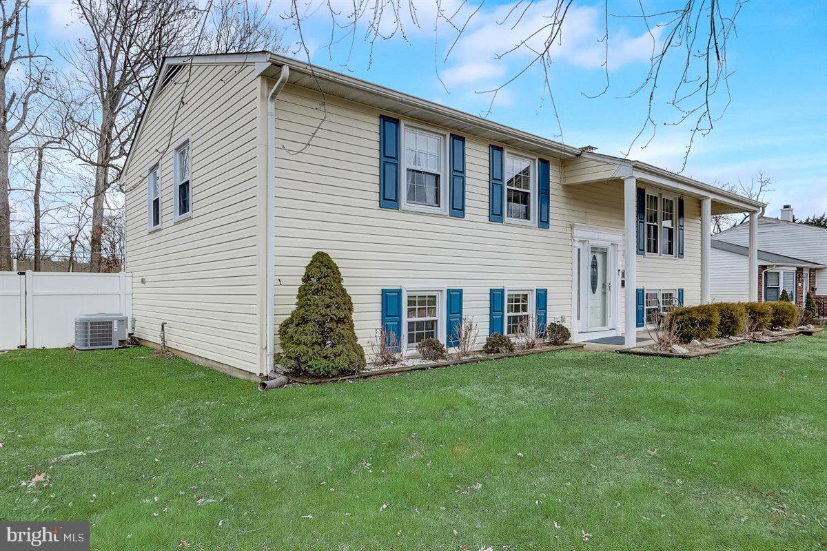 LUTHERVILLE - Residential