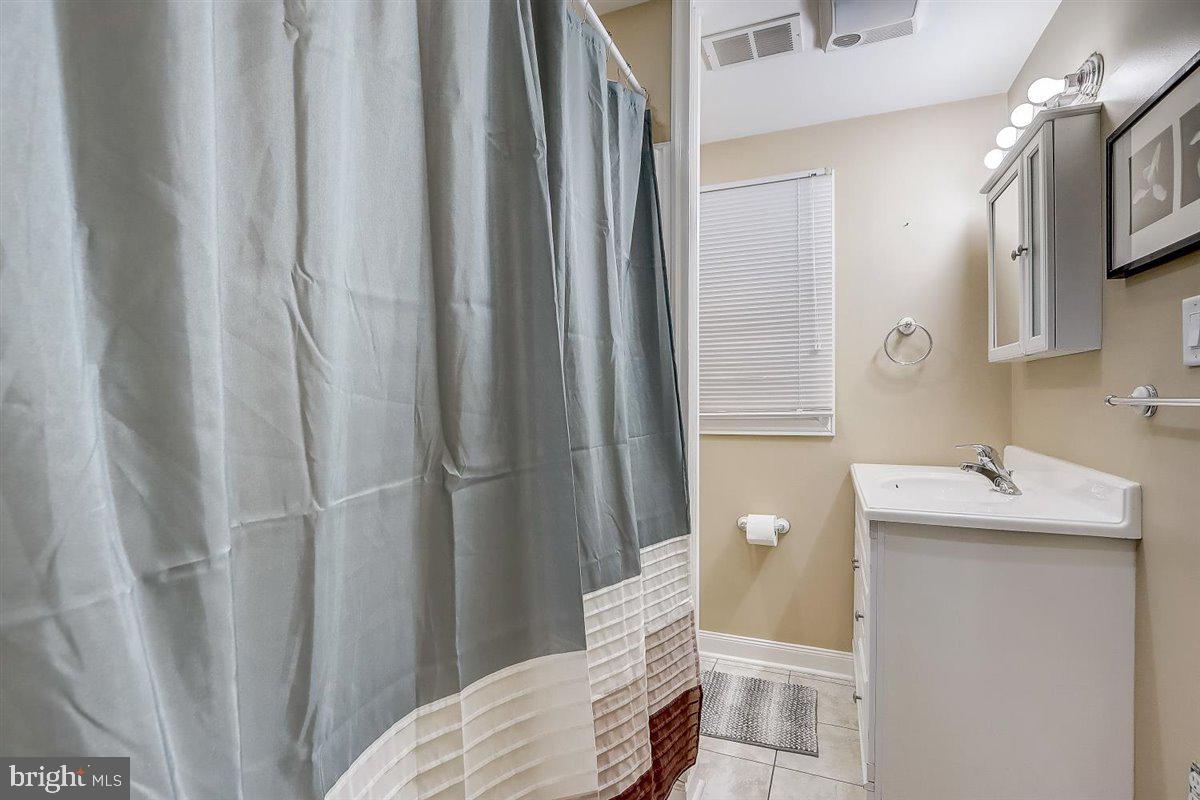 LUTHERVILLE - Residential