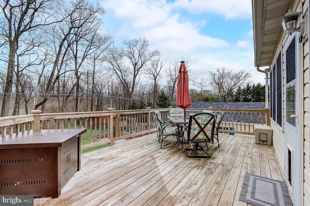 LUTHERVILLE - Residential