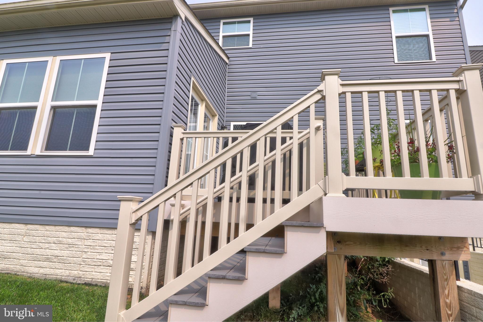 TANYARD COVE - Residential