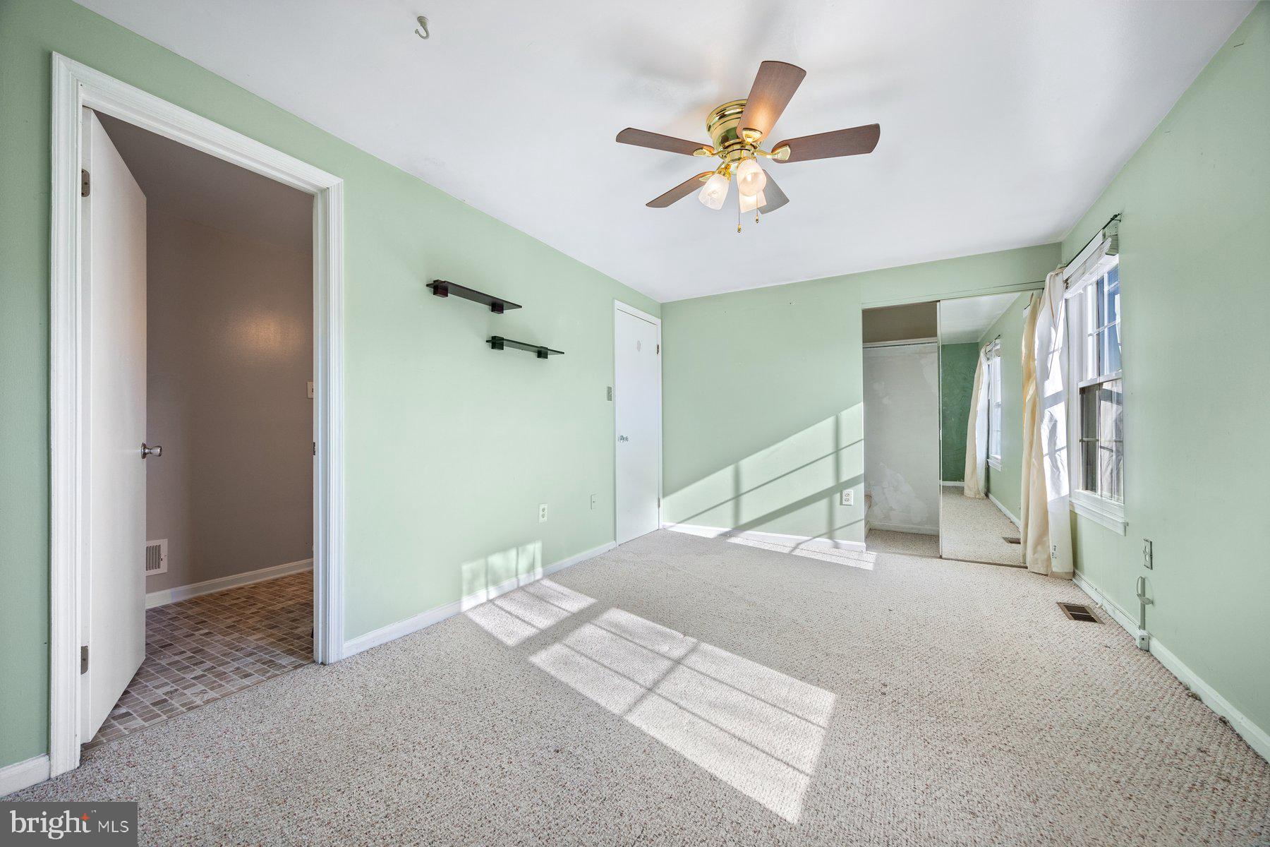 CLOVERLEAF TOWNHOUSES - Residential