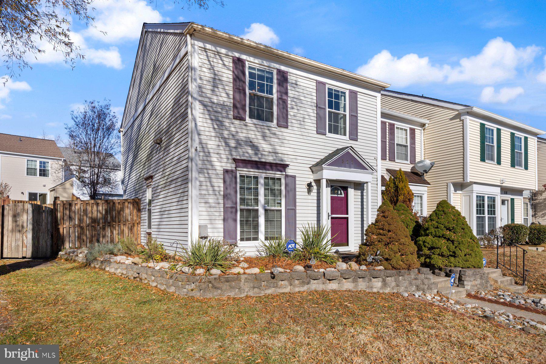 CLOVERLEAF TOWNHOUSES - Residential