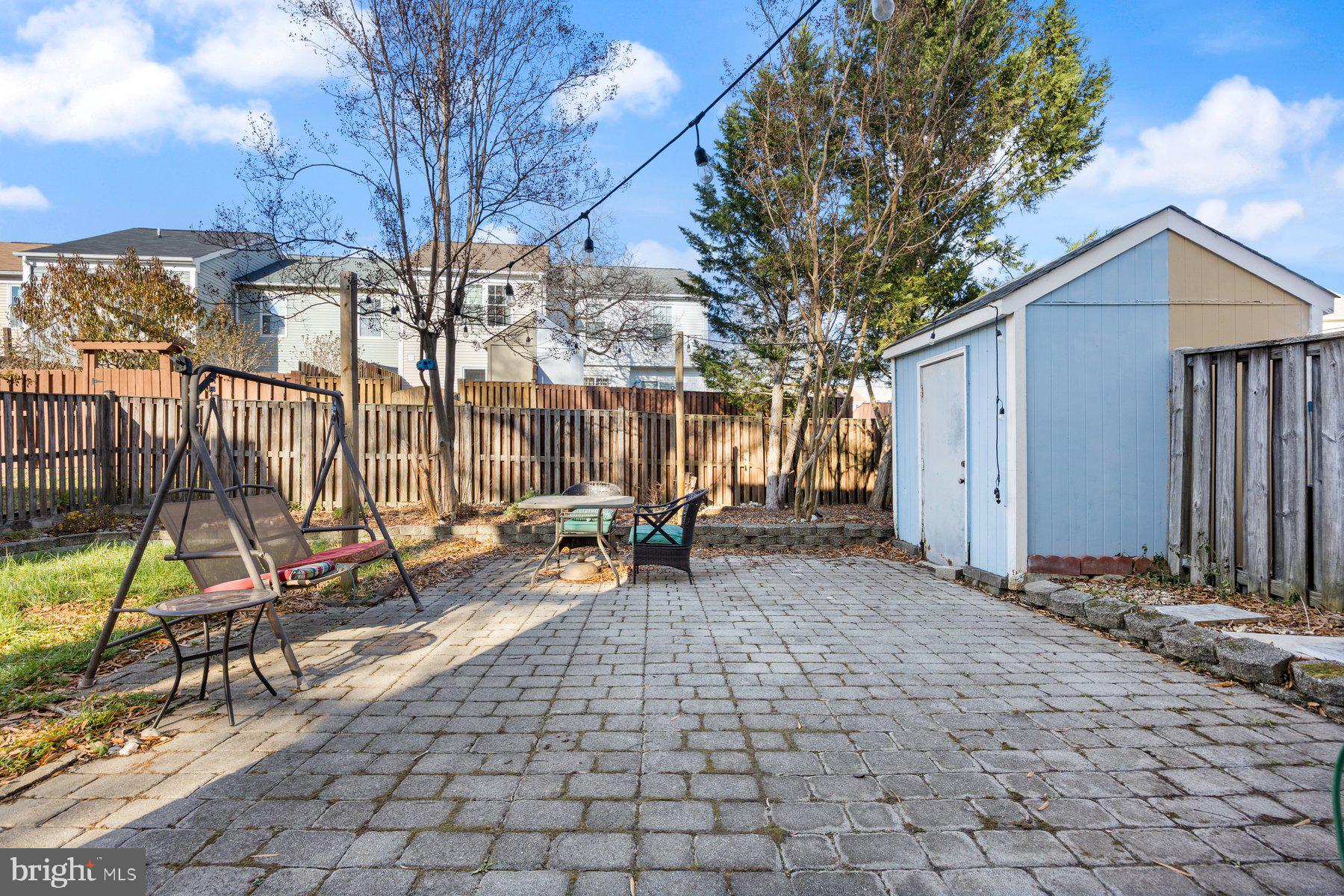 CLOVERLEAF TOWNHOUSES - Residential