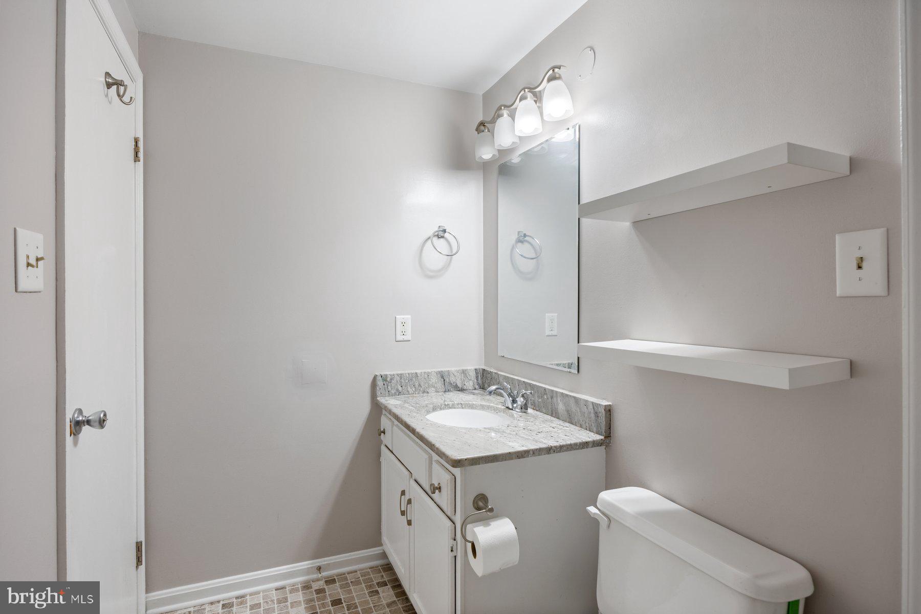 CLOVERLEAF TOWNHOUSES - Residential