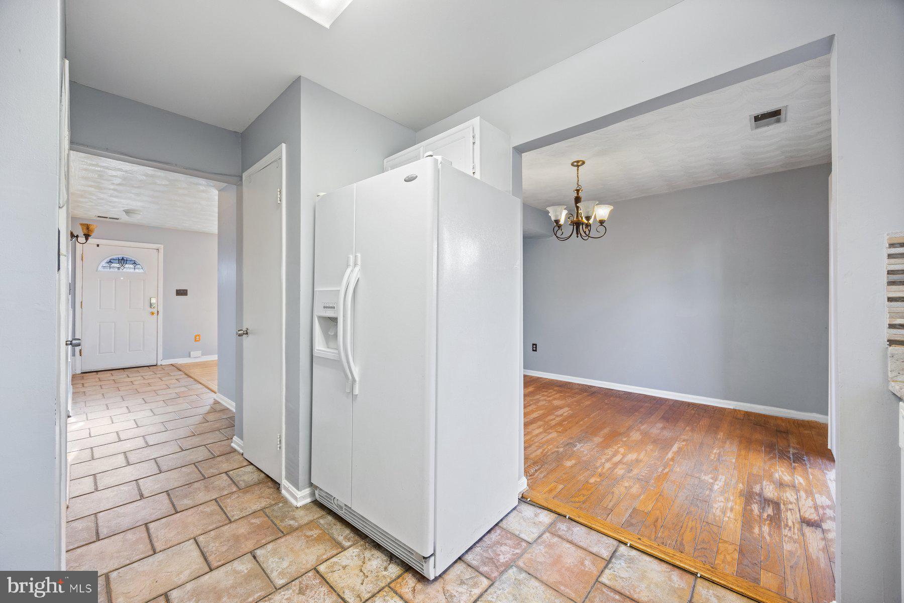 CLOVERLEAF TOWNHOUSES - Residential